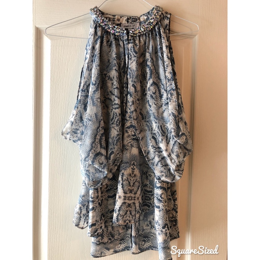 Jennifer Lopez blouse